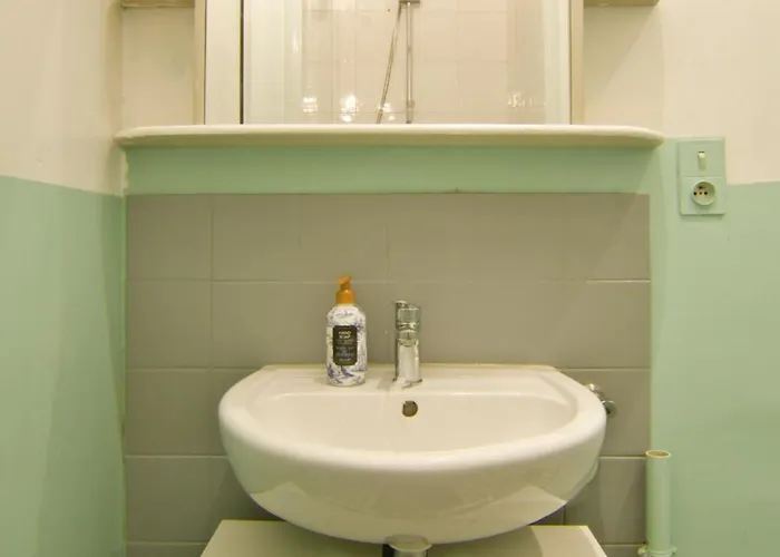 T2 Lumineux Et Cosy Idealement Situe Apartament Lourdes