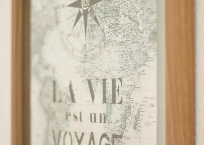 Apartament T2 Lumineux Et Cosy Idealement Situe