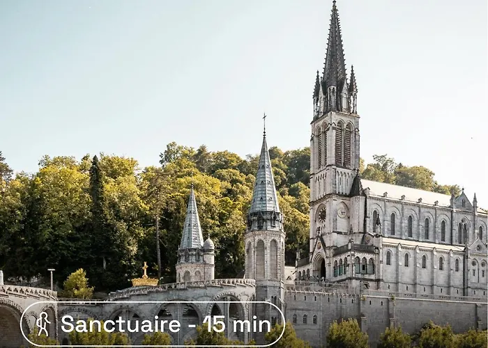 T2 Lumineux Et Cosy Idealement Situe *