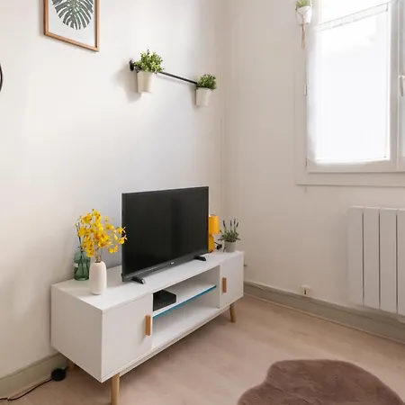 T2 Lumineux Et Cosy Idealement Situe Lourdes