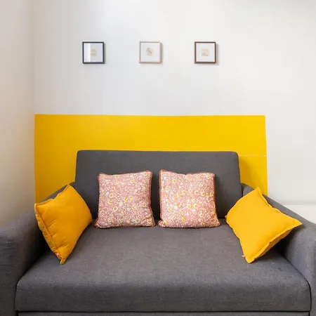 T2 Lumineux Et Cosy Idealement Situe *