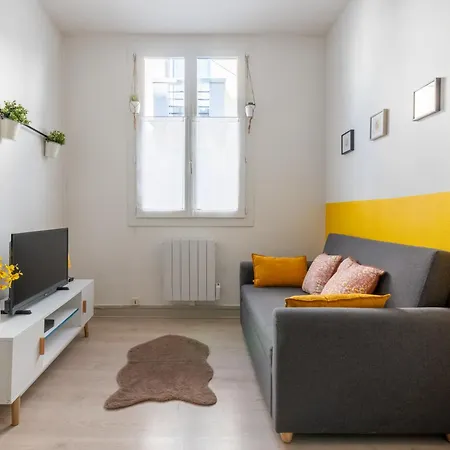 T2 Lumineux Et Cosy Idealement Situe لورد