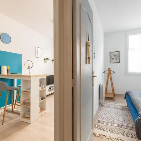 T2 Lumineux Et Cosy Idealement Situe شقة *